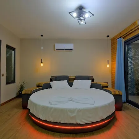 Villa Wonder House 2 *